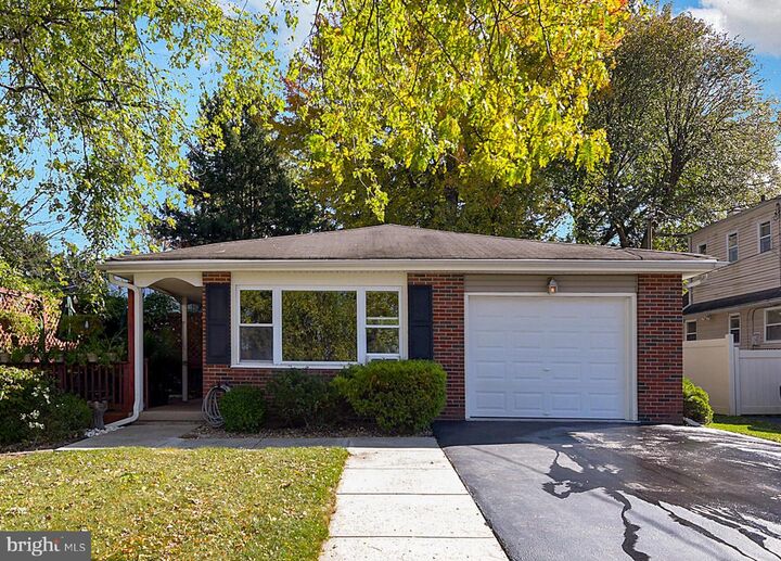 Property Photo:  33 Sunset Avenue  NJ 08628