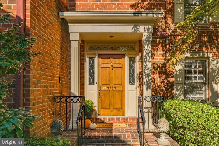 Property Photo:  9729 Beman Woods Way  MD 20854 