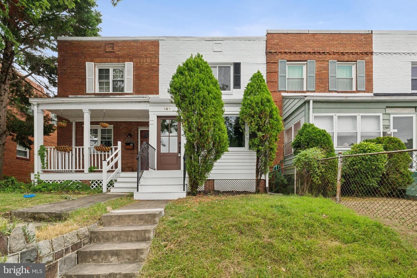 Property Photo: 141 Lynhaven Drive VA 22305