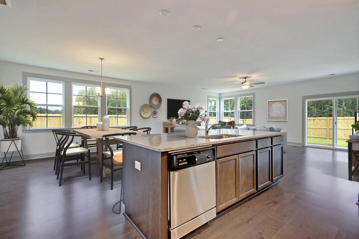 Property Photo: 221 Creek Pointe Drive SC 29461