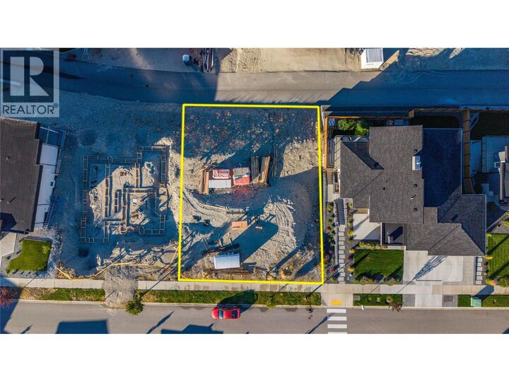 Property Photo:  1099 Elk Street  BC V2A 0C9 