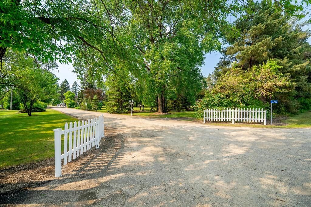 Property Photo:  3300 Raleigh Street  MB R2E 1B9 