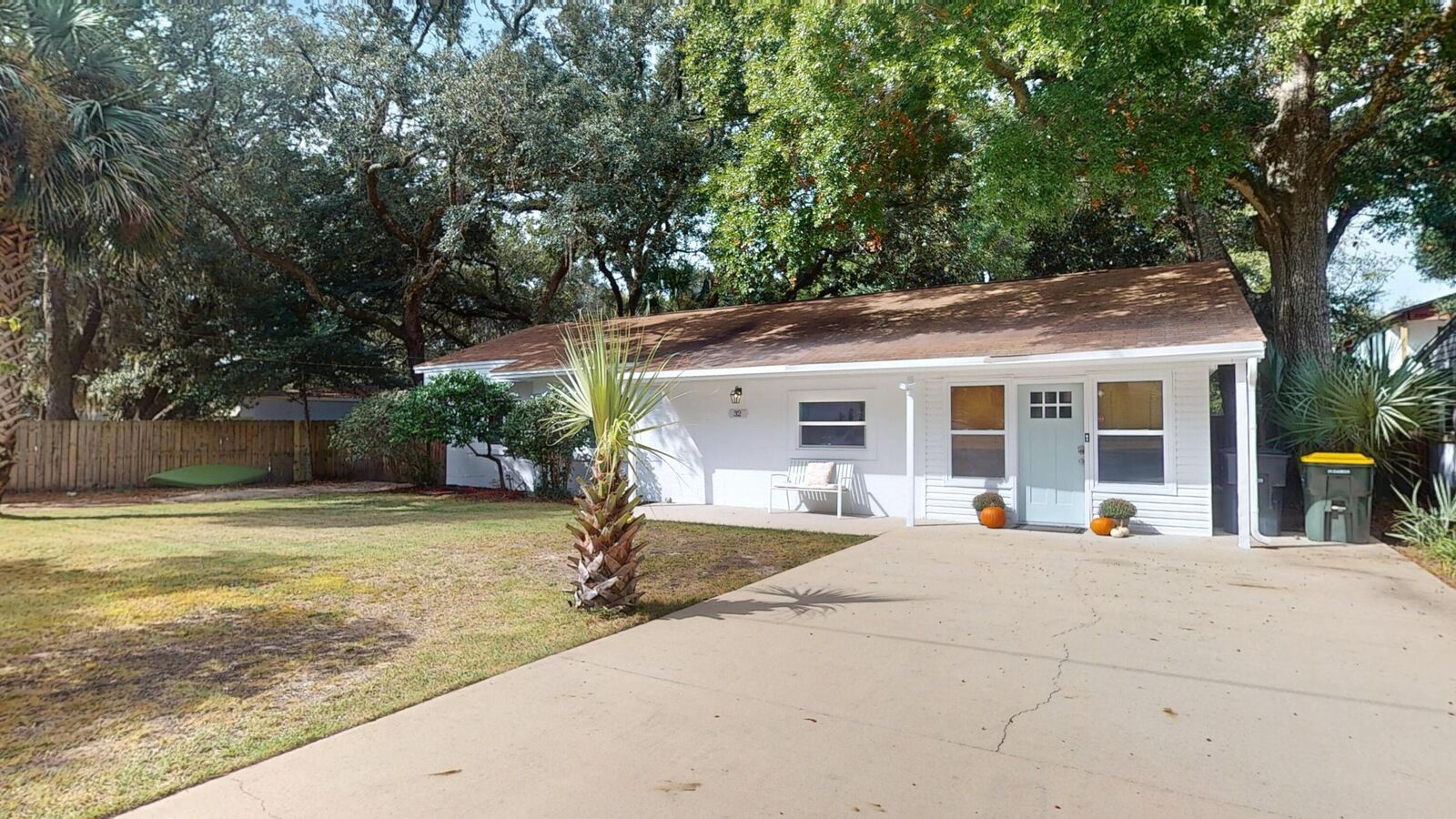 Property Photo:  32 SE Pryor Road  FL 32548 