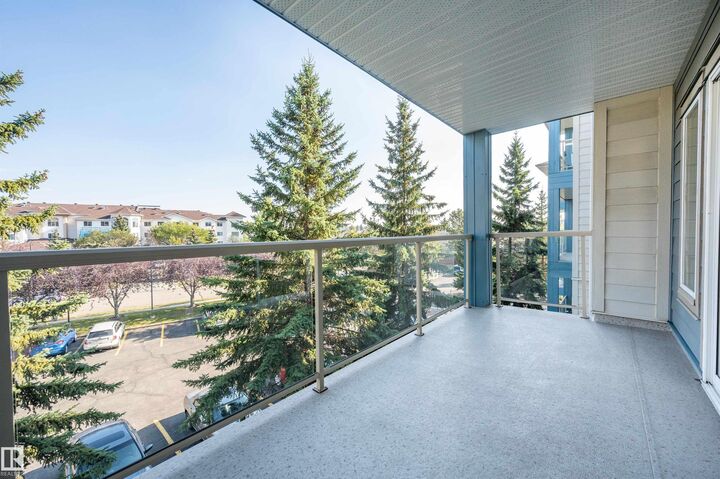 Property Photo:  70 Crystal Lane 302  AB T8H 1W6 