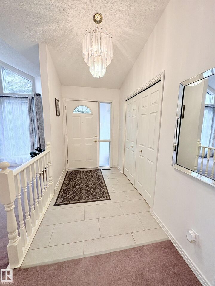 Photo de la propriété: 75 Woodside Crescent AB T7X 3E6