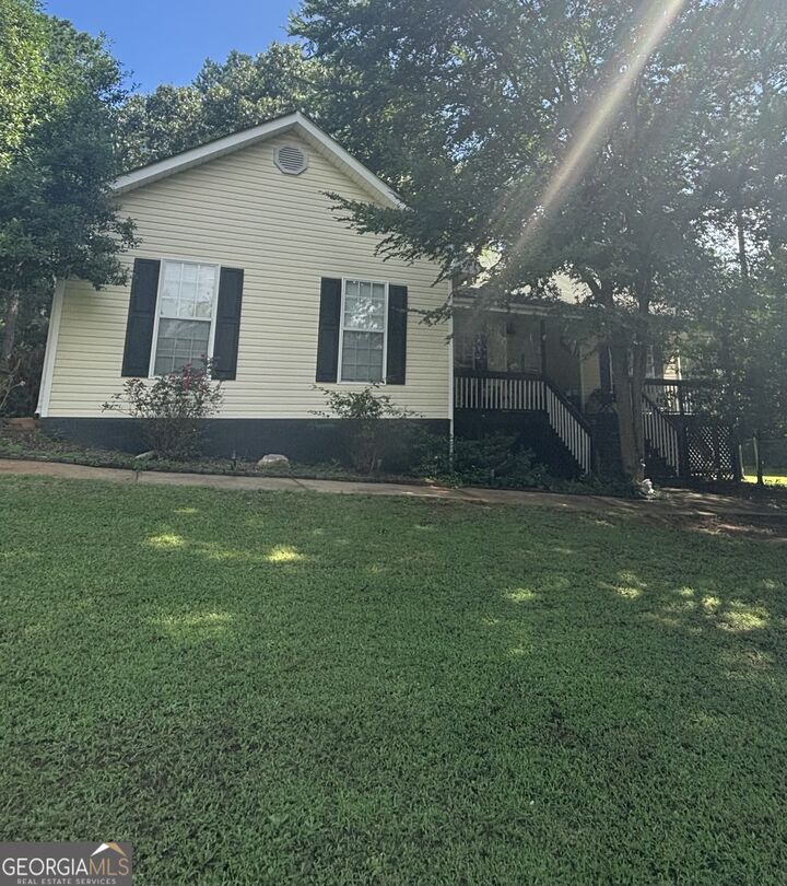 Property Photo: 214 Sugar Hill Court GA 30233