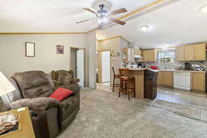 Property Photo:  204 County Road 906  TN 37331 