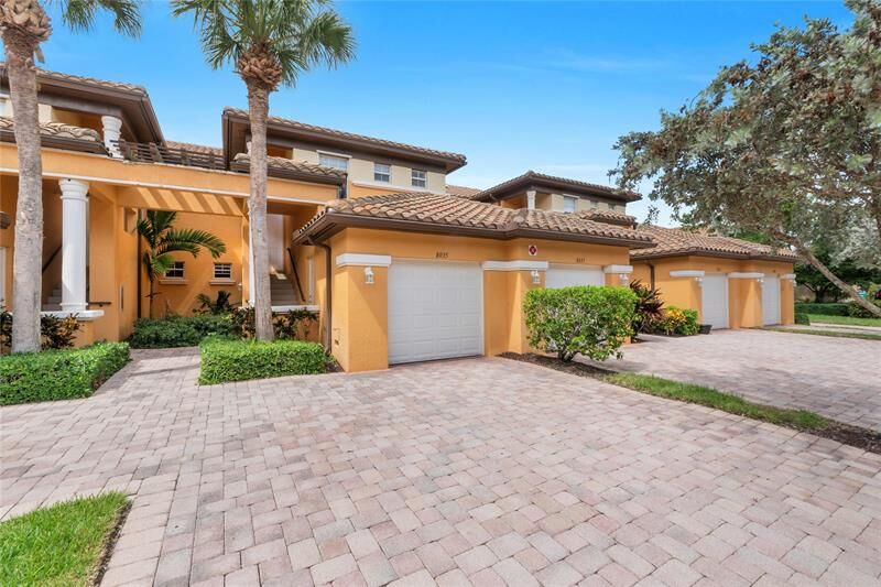 Property Photo:  8035 NW 127th Ln 3E  FL 33076 