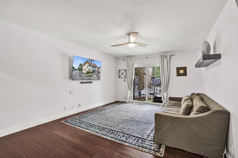 Property Photo: 101 E McNab Rd 407 FL 33060