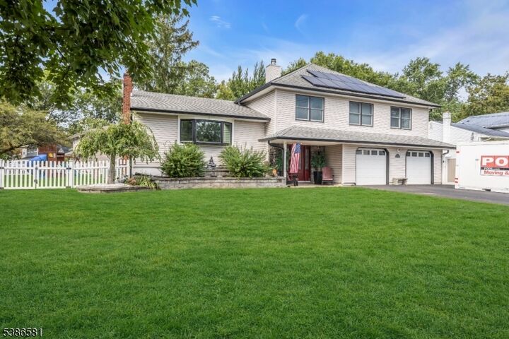 Property Photo:  2 Colony Ct  NJ 07054 