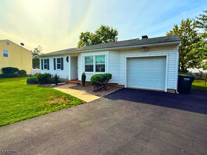 Property Photo: 10 Staats Dr NJ 08844
