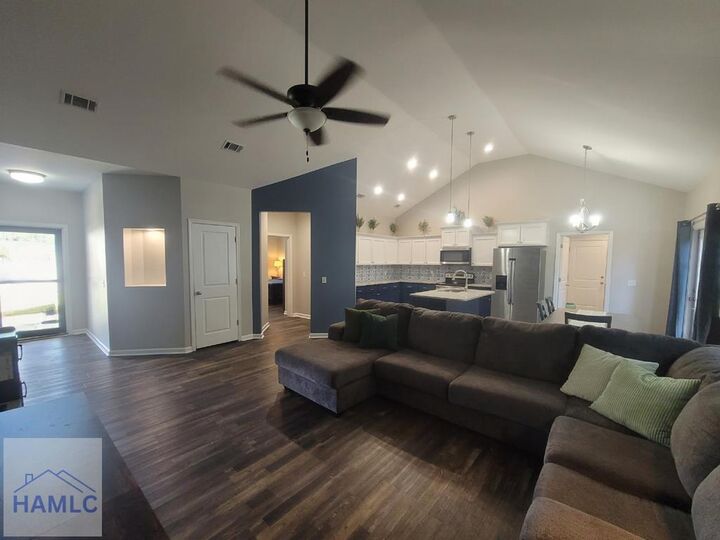 Property Photo:  240 Kayton Court  GA 31321