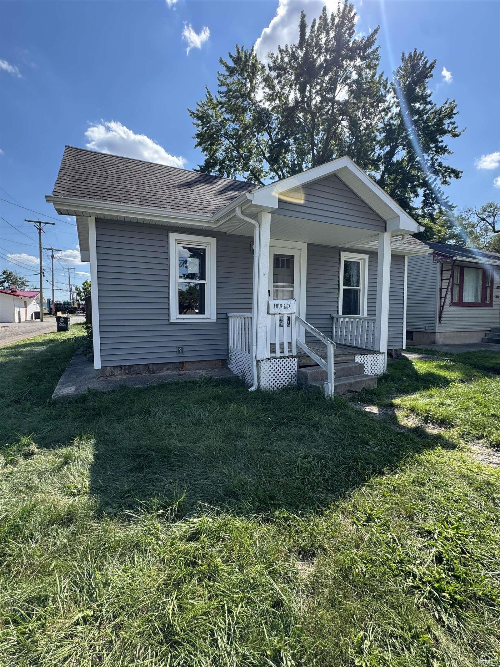 Property Photo:  2021 Carlton Avenue  IN 46802 