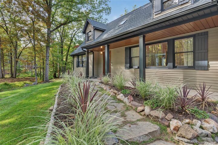 Property Photo:  55 Ginger Road  NY 12440 