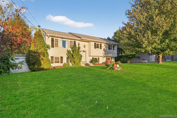 30 Highland Avenue  Warwick (Village) NY 10990 photo