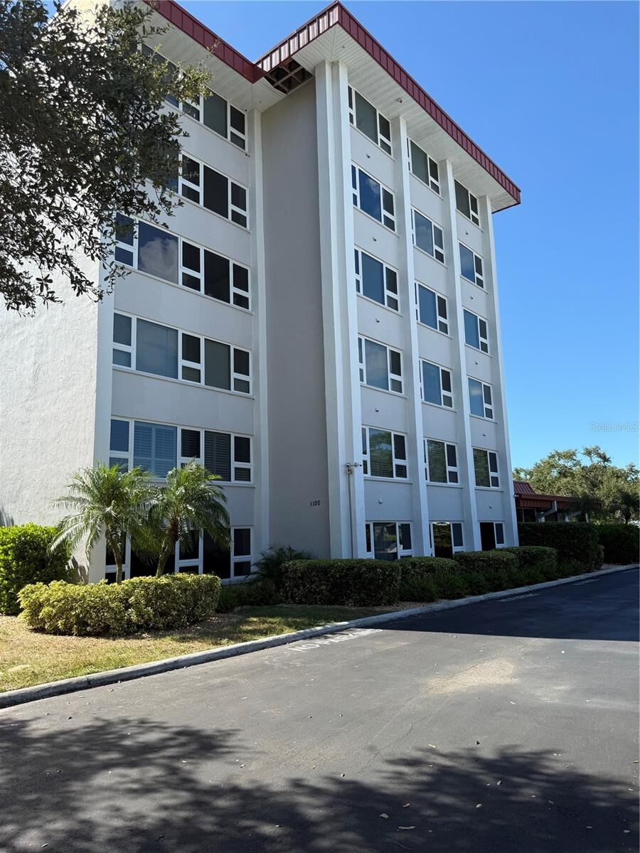 Property Photo:  1100 Imperial Drive 407  FL 34236 