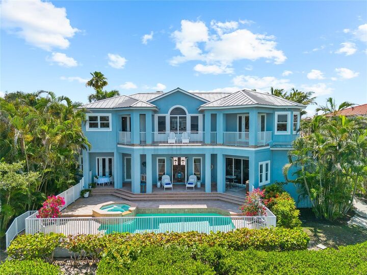 Property Photo:  757 Hideaway Bay Drive  FL 34228 