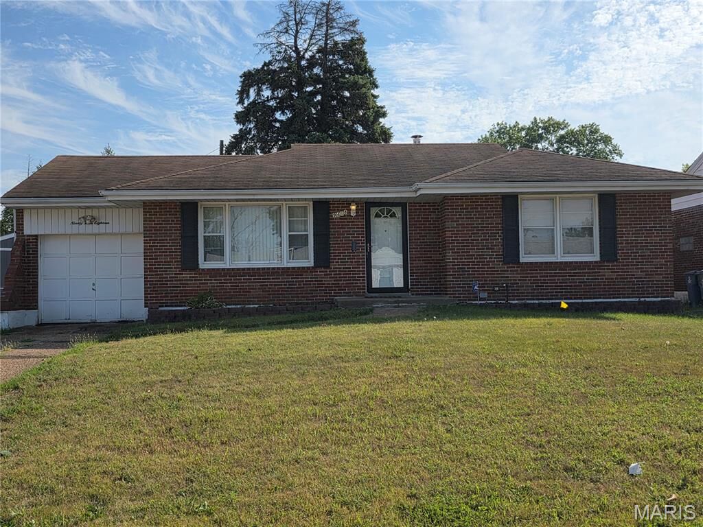Property Photo: 9418 Pattonwood Drive MO 63136