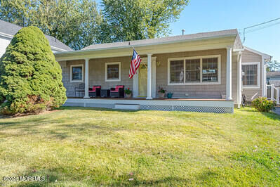 Property Photo:  43 Roosevelt Circle W  NJ 07701 