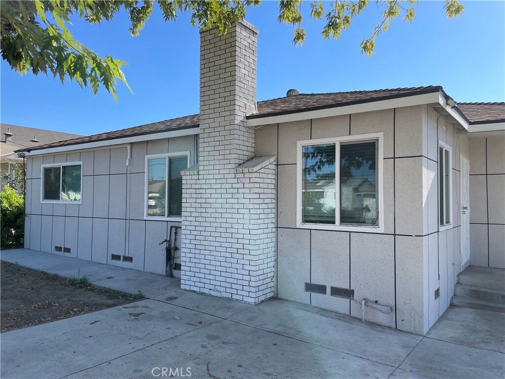 Property Photo: 12811 Oaks Avenue CA 91710