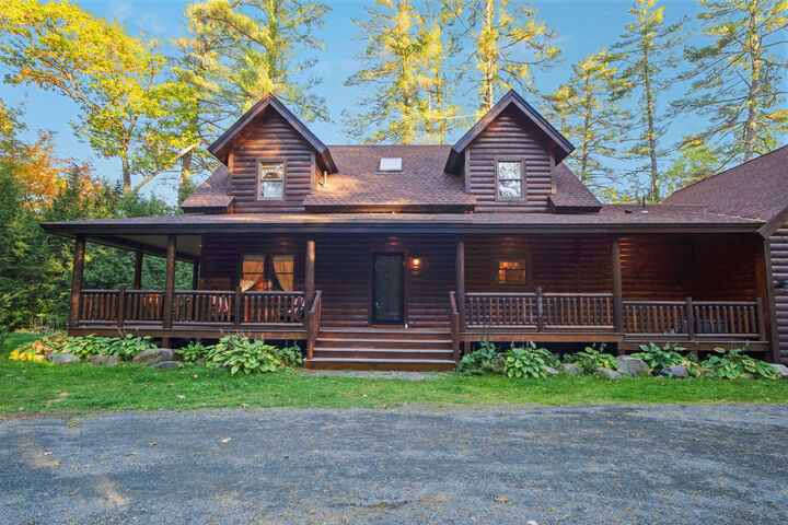 Property Photo:  32 Lake Como Drive Drive  ME 04942 