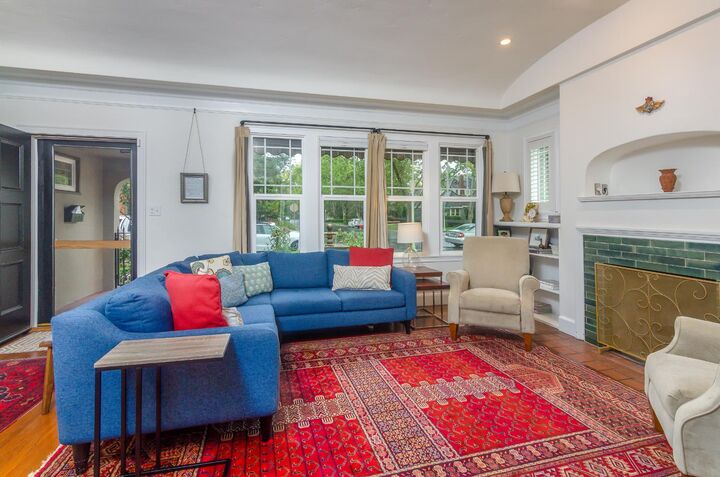 Property Photo: 2620 Marshall Way CA 95818