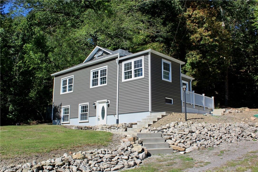 Property Photo: 816 Youngstown Lowellville Road OH 44436