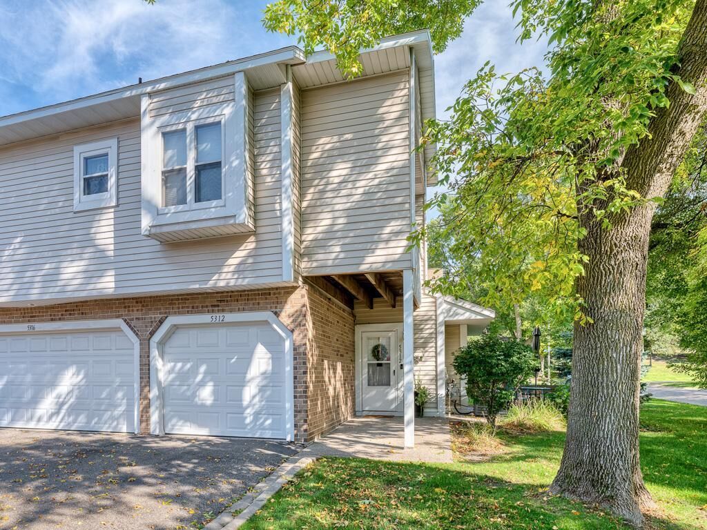 Property Photo: 5312 Highpointe Terrace MN 55437