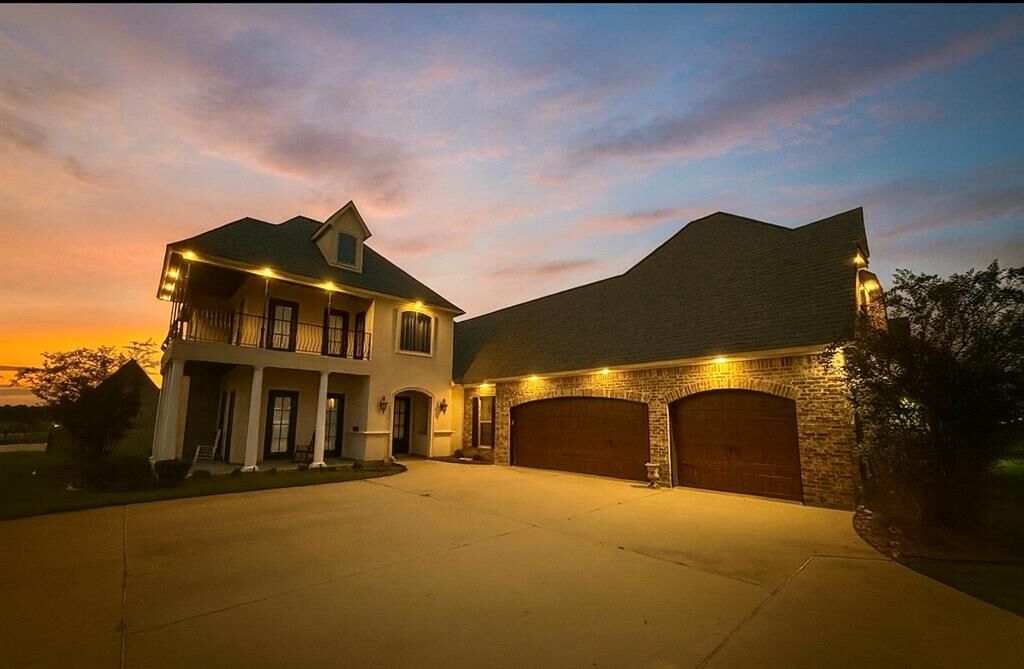 Property Photo: 103 Donna Lane LA 71078