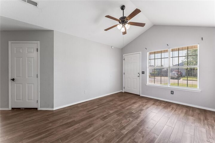 Property Photo:  2988 Mimosa Avenue  AR 72762 