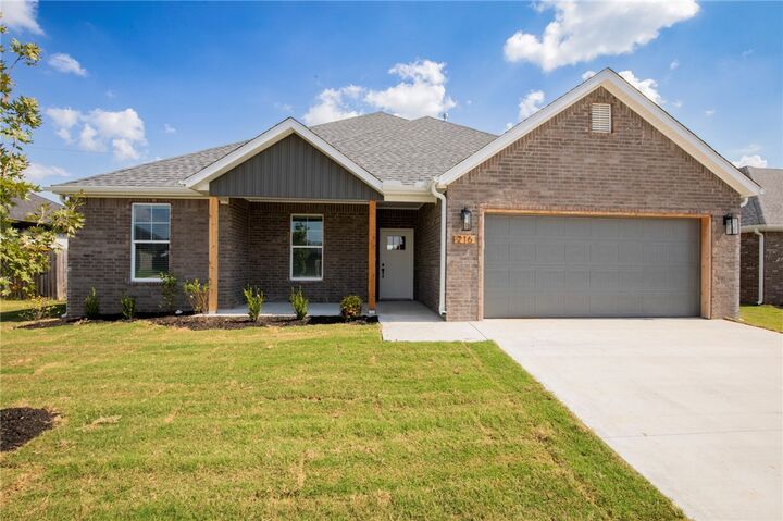 216 White Oak Street  Gentry AR 72734 photo