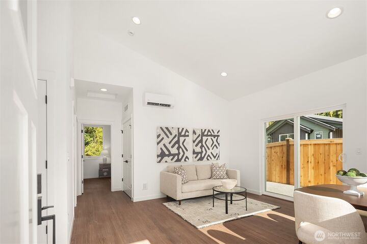 Property Photo:  12330  13th Place SW  WA 98146 