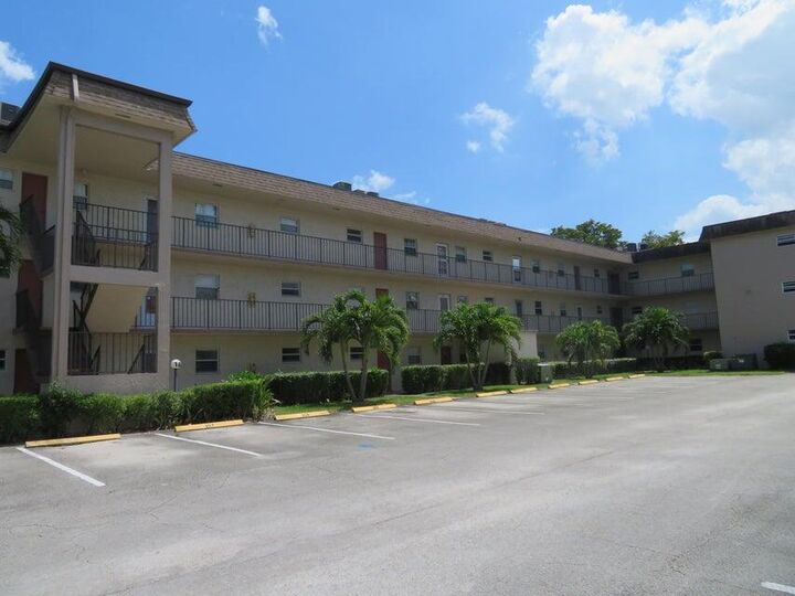 Property Photo:  709 Lori Drive 211  FL 33461 