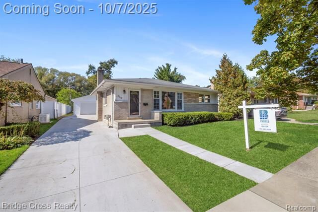 Property Photo:  2015 Alicia Lane  MI 48073 