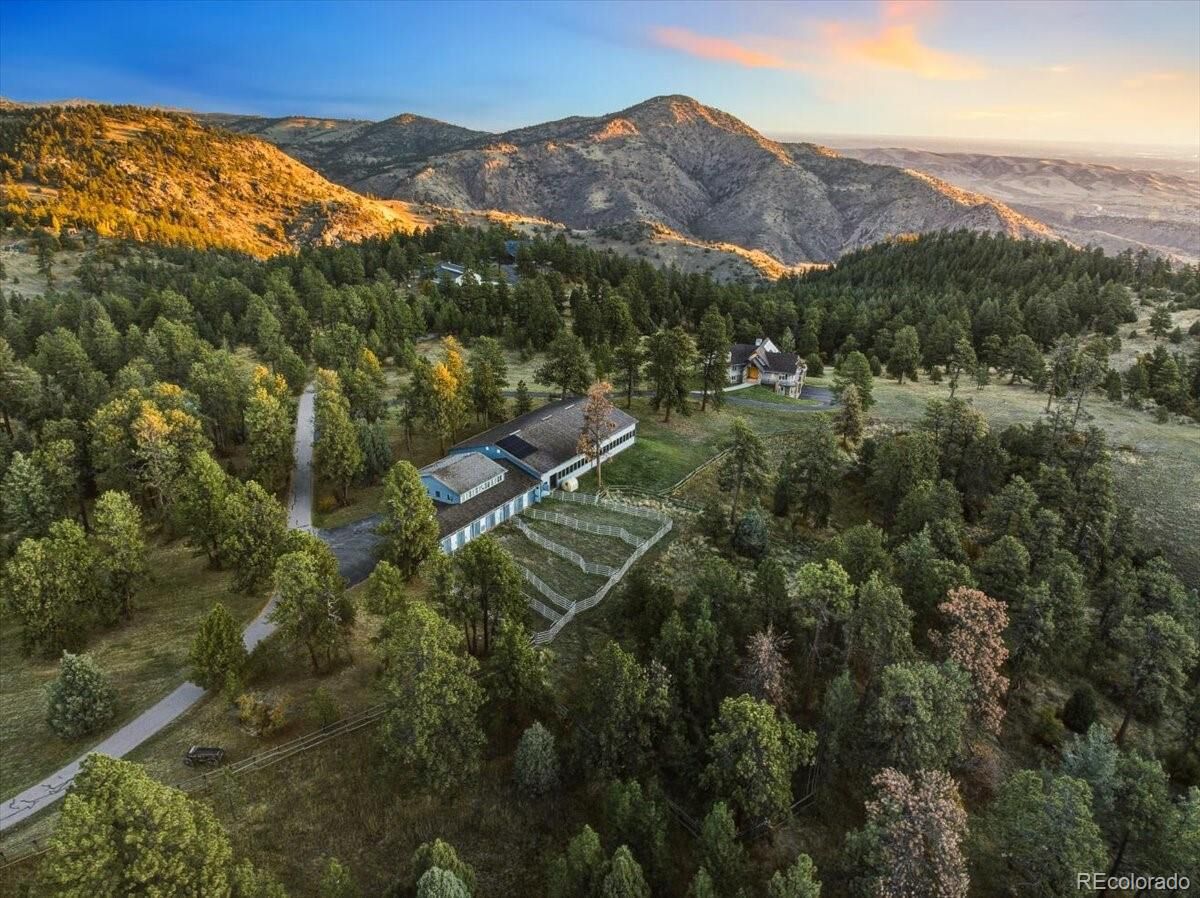 Property Photo:  20682 Falcon Wing Road  CO 80454 