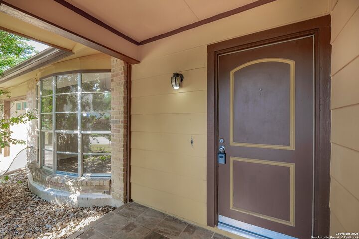 Property Photo:  10543 Big Mesa St  TX 78109 