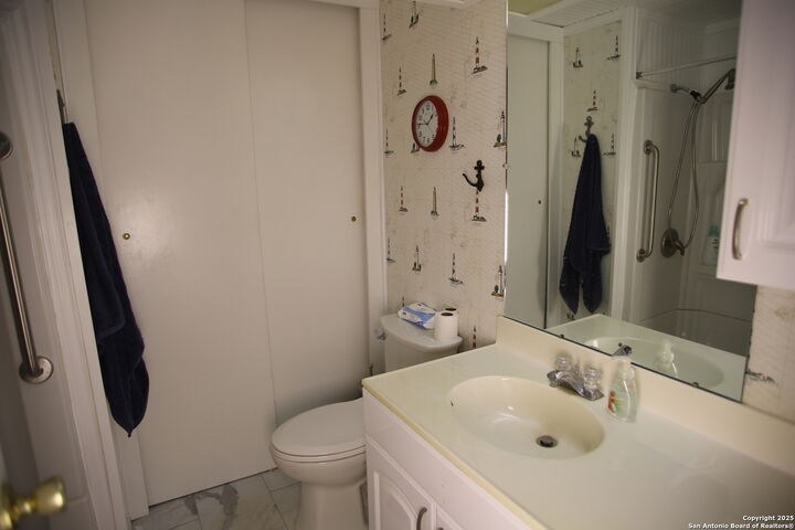 25214 Pat Pkwy  San Antonio TX 78257 photo