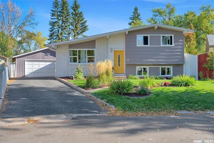 Photo de la propriété:  38 Anticknap Bay  SK S4N 4G6