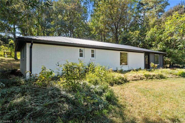 Property Photo:  4700 Stan Road  NC 27233 