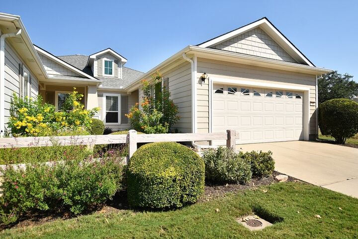 Property Photo:  143 Dickens Circle  TX 78633 