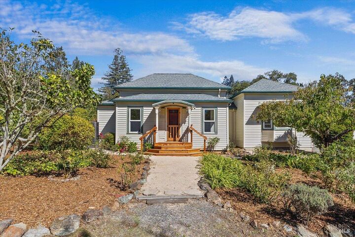 8750 Jeannette Avenue  Sebastopol CA 95472 photo