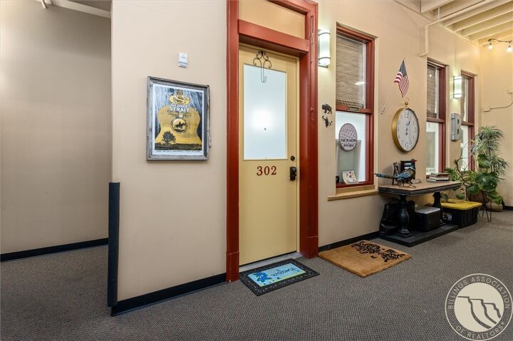 Property Photo: 104 N Broadway #302 MT 59101