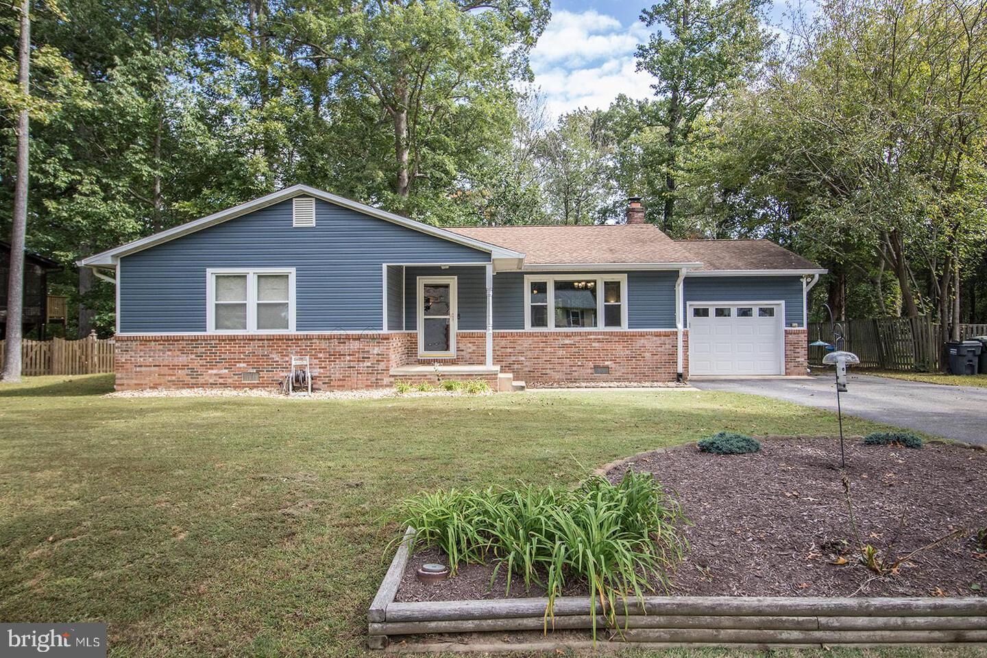 Property Photo:  21600 Defender Street  MD 20653 