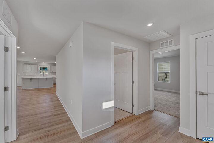 Property Photo: 139 White Sands Blvd VA 22923
