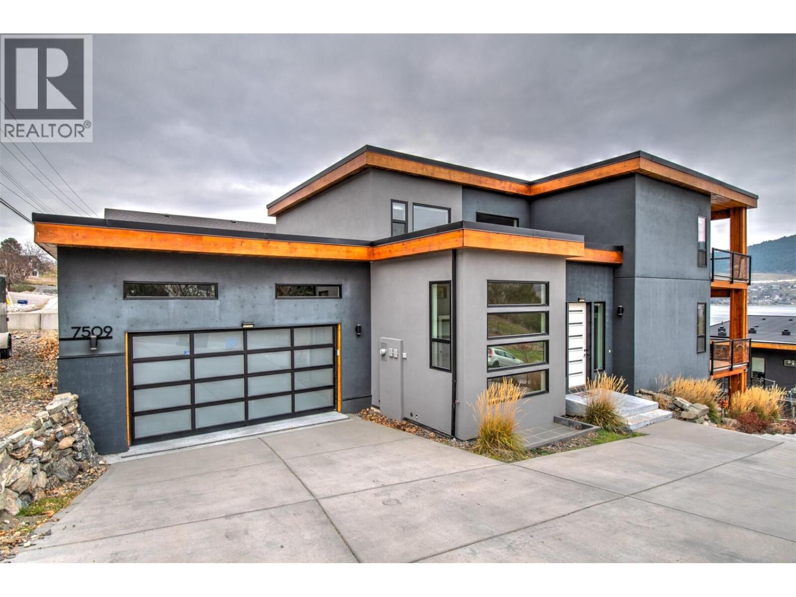 Property Photo:  7509 Kennedy Lane Lane  BC V1H 1C4 