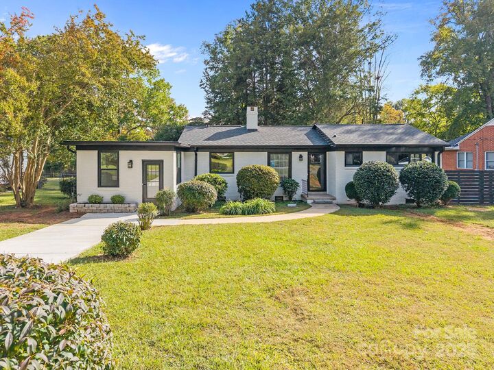 Property Photo:  1317 Arden Road  NC 28144
