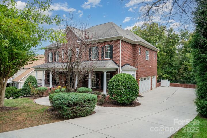 Property Photo:  1009 Brookline Drive  NC 28078