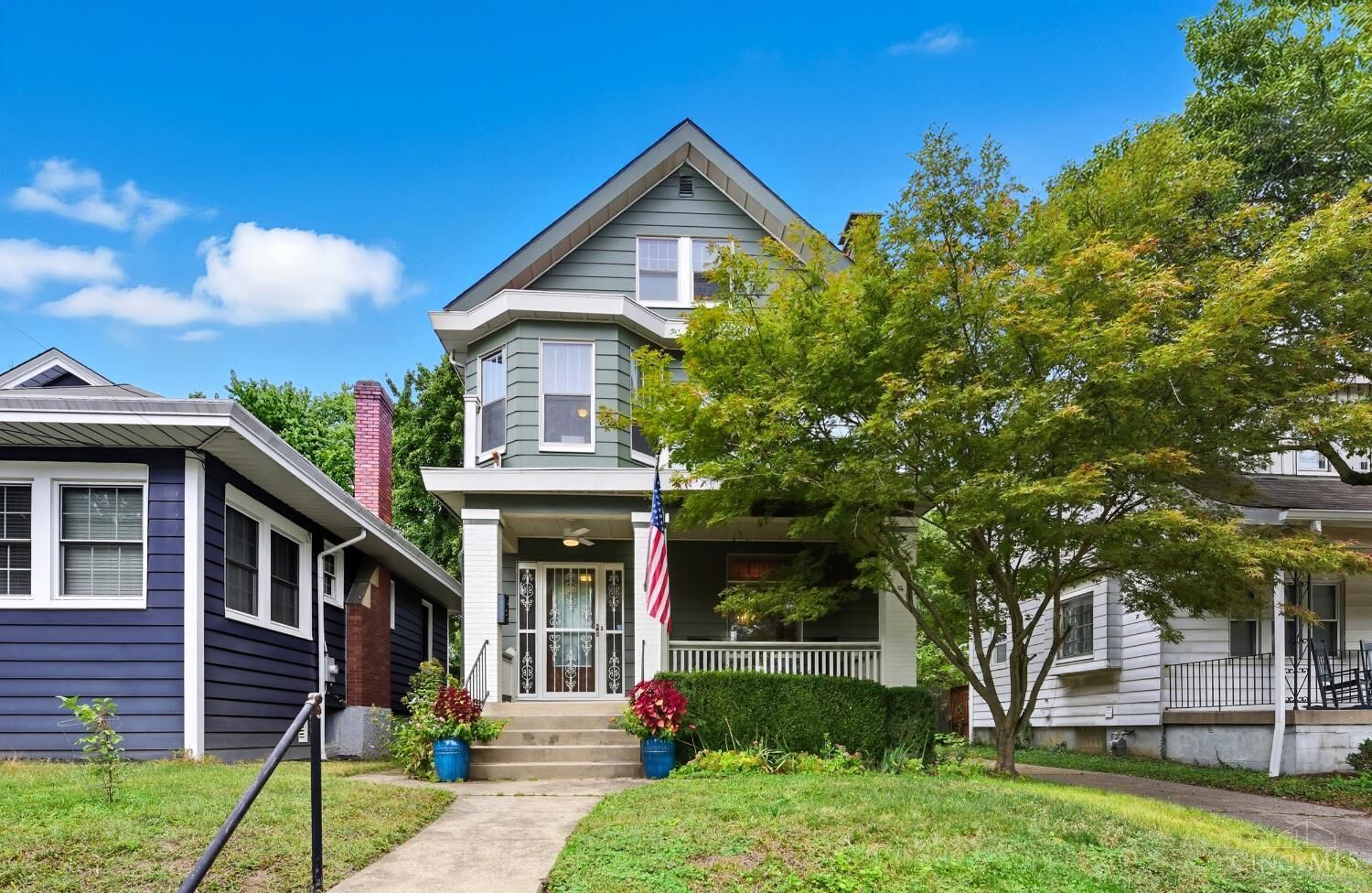 Property Photo: 2724 Markbreit Avenue OH 45209