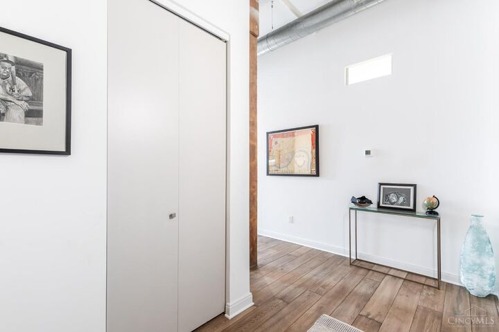 Property Photo:  813 Broadway Street  OH 45202 