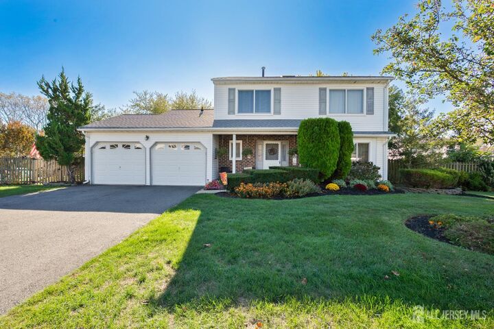 29 Liberty Drive  South Brunswick NJ 08810 photo